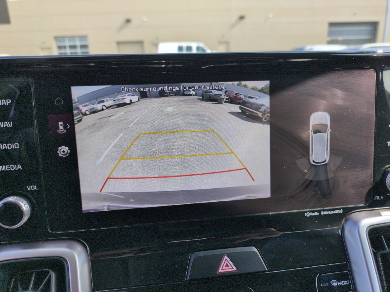 Used 2022 Kia Sorento S FWD image 25