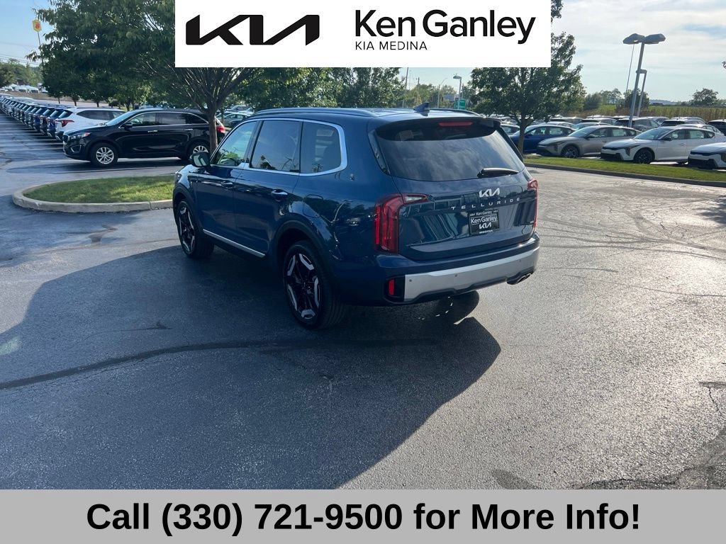 Certified 2024 Kia Telluride S w/ S Sunroof Package AWD/4WD image 15