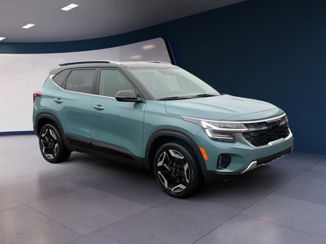 Used 2025 Kia Seltos SX AWD/4WD image 7