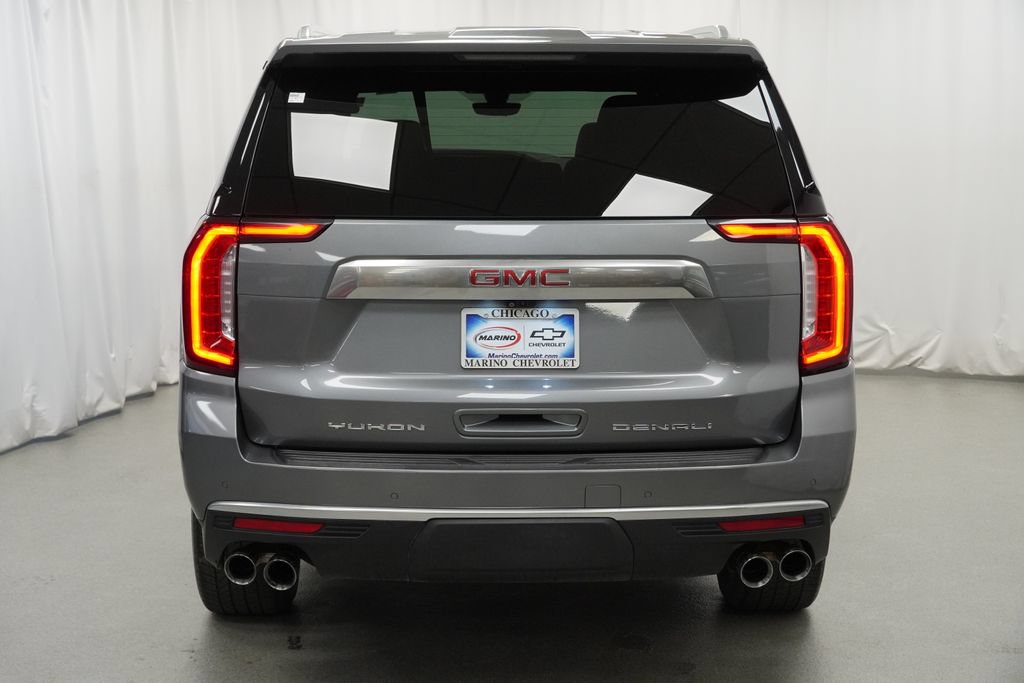 Used 2021 GMC Yukon XL Denali w/ Denali Premium Package AWD/4WD image 40
