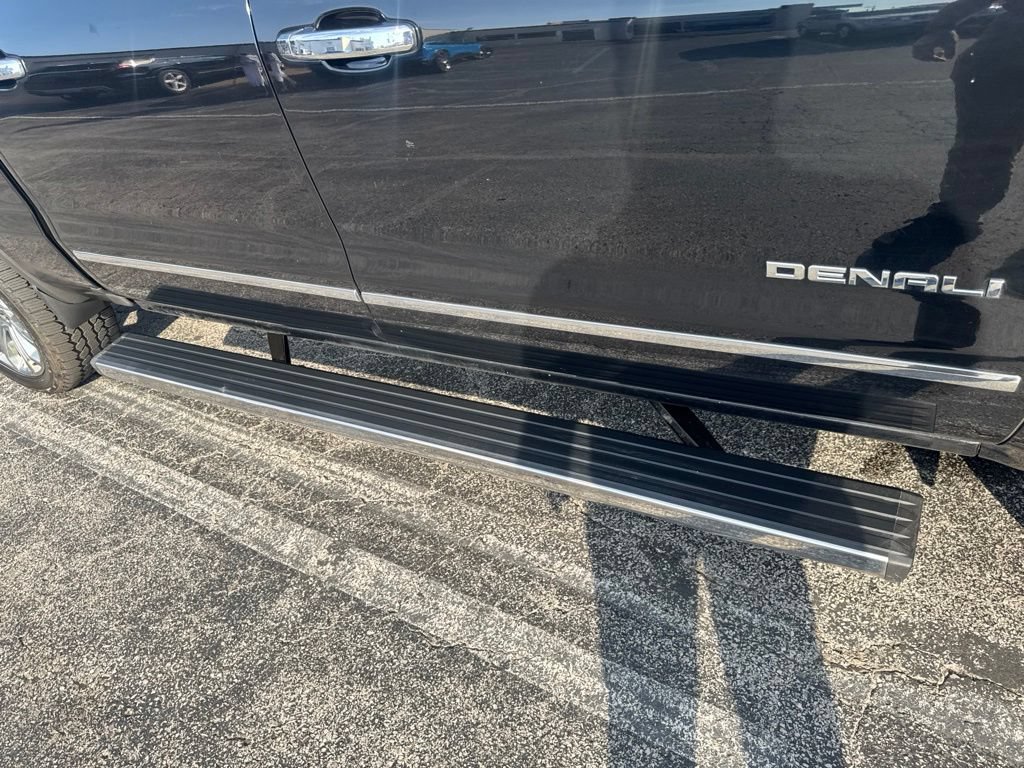 Used 2017 GMC Sierra 1500 Denali w/ Denali Ultimate Package AWD/4WD image 41