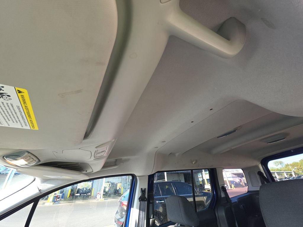 Used 2018 Ford Transit Connect XL image 14