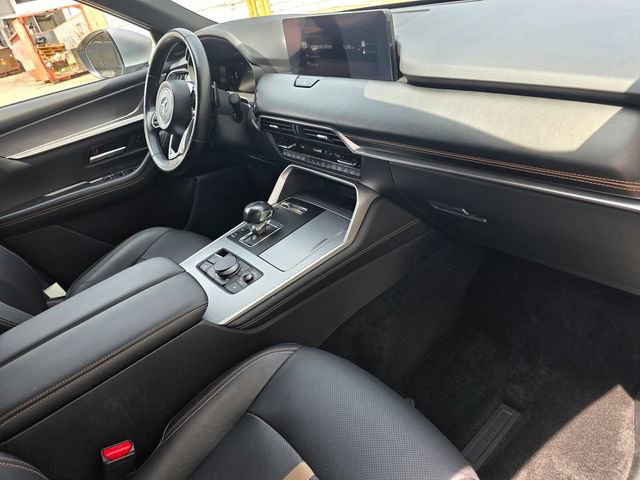 Used 2024 MAZDA CX-90 Plug-In Hybrid w/ Premium Plus image 16