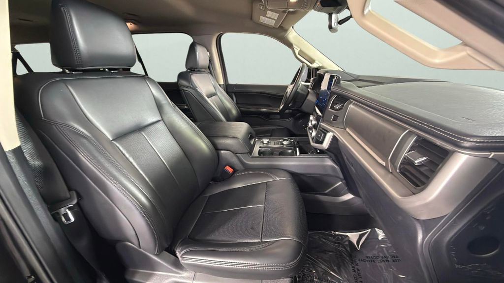 Used 2024 Ford Expedition Max XLT AWD/4WD image 35
