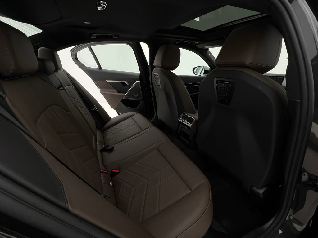 Certified 2026 BMW 530i xDrive w/ Premium Package image 14