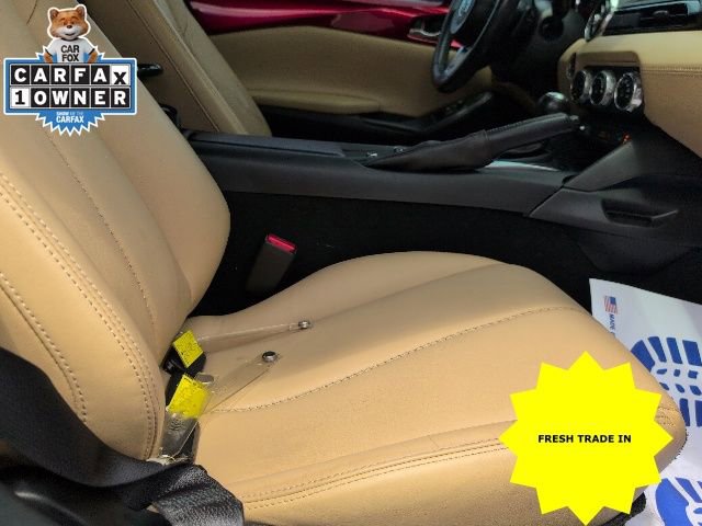 Used 2019 MAZDA MX-5 Miata RF Grand Touring RWD image 23