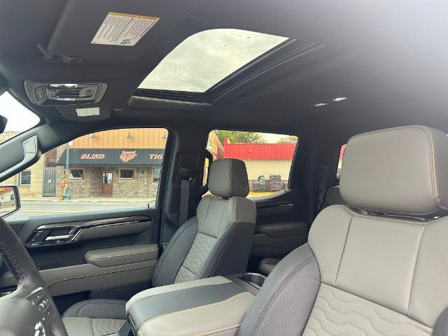 Used 2026 Chevrolet Silverado 1500 ZR2 w/ Dark Appearance Package AWD/4WD image 27