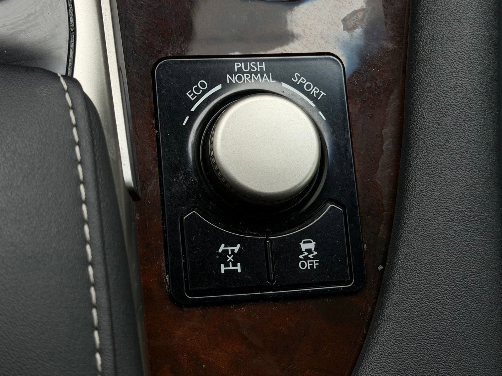 Used 2019 Lexus RX 350 AWD w/ Navigation Package image 32