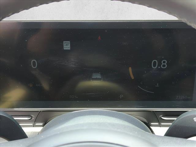 Used 2024 Hyundai Kona Limited AWD/4WD image 11