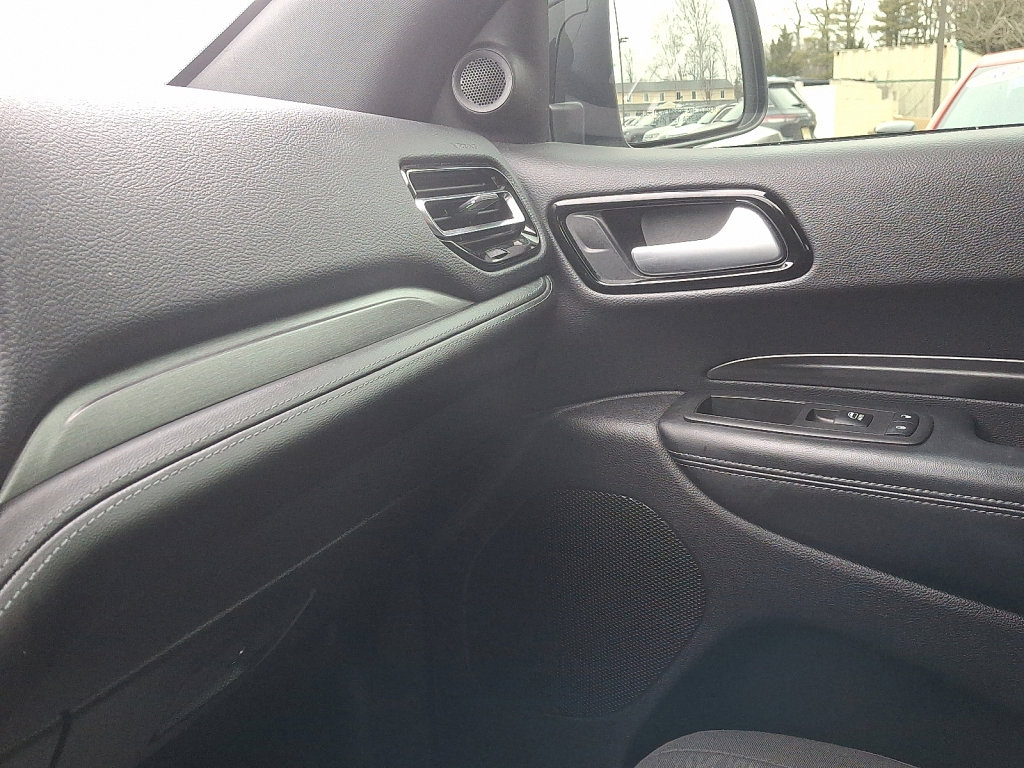 Used 2022 Dodge Durango SXT w/ Blacktop Package image 31