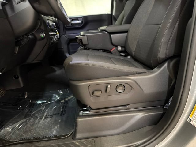 New 2026 Chevrolet Silverado 1500 Custom AWD/4WD image 11
