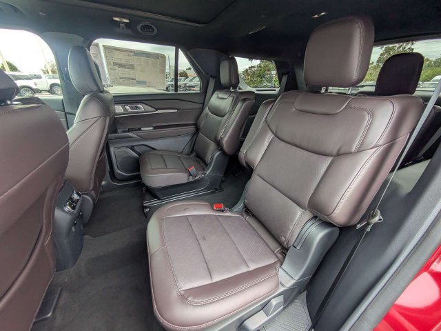 New 2026 Ford Explorer Platinum RWD image 14