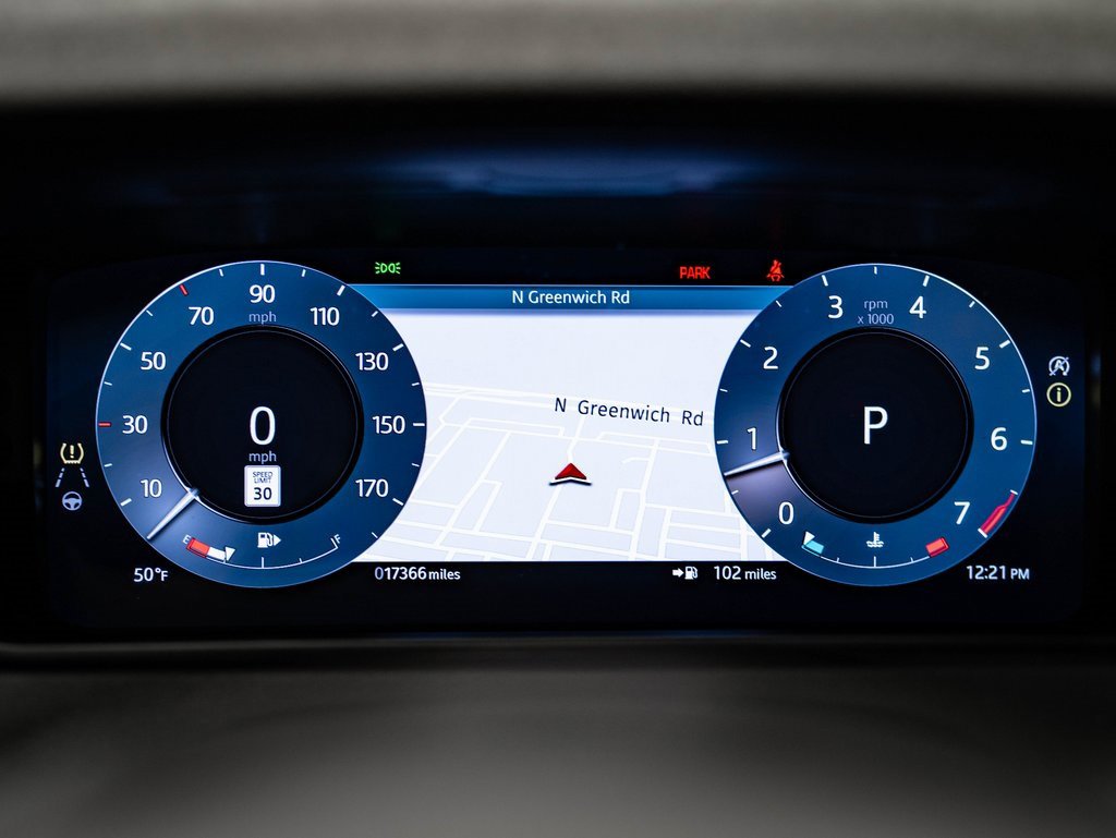 Used 2024 Land Rover Range Rover Velar Dynamic SE image 32