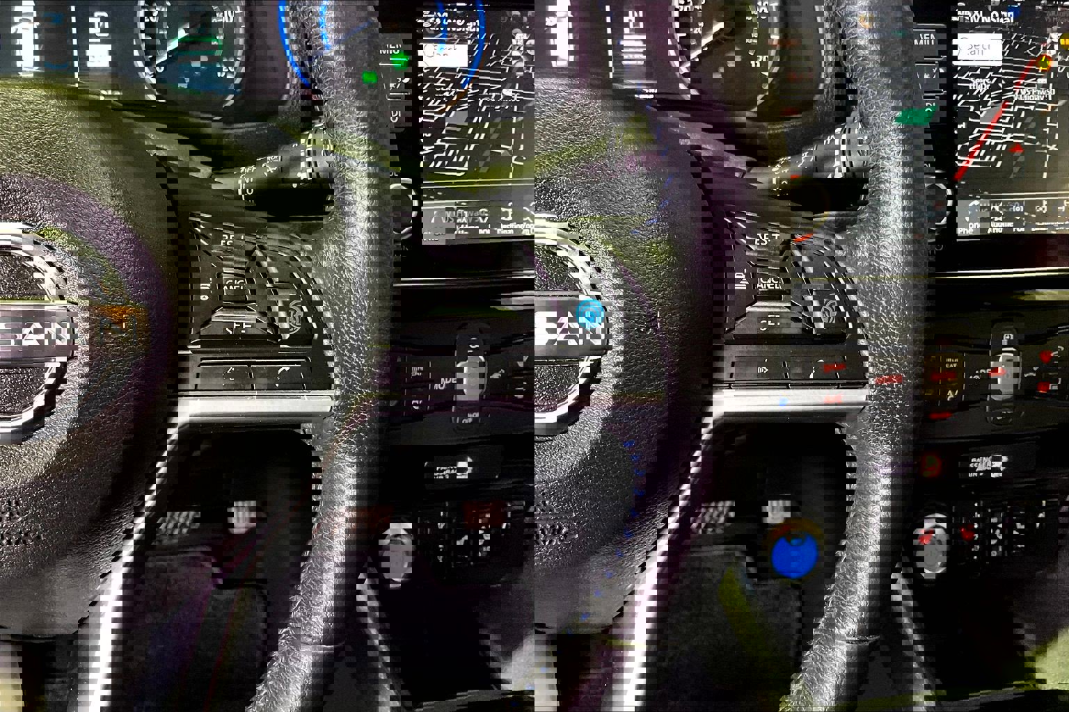 Used 2024 Nissan Leaf SV Plus image 12