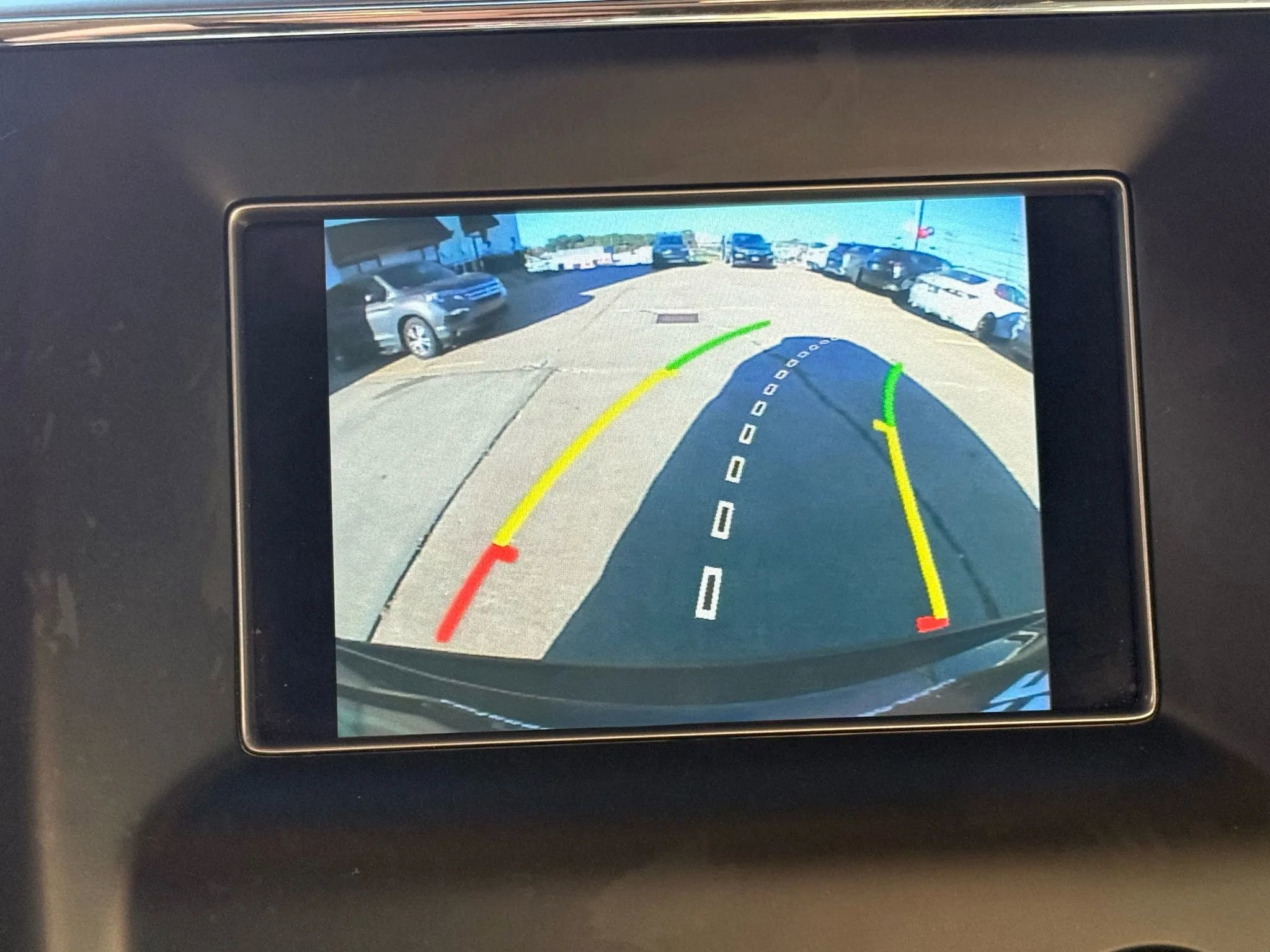 Used 2021 Jeep Grand Cherokee Laredo image 41