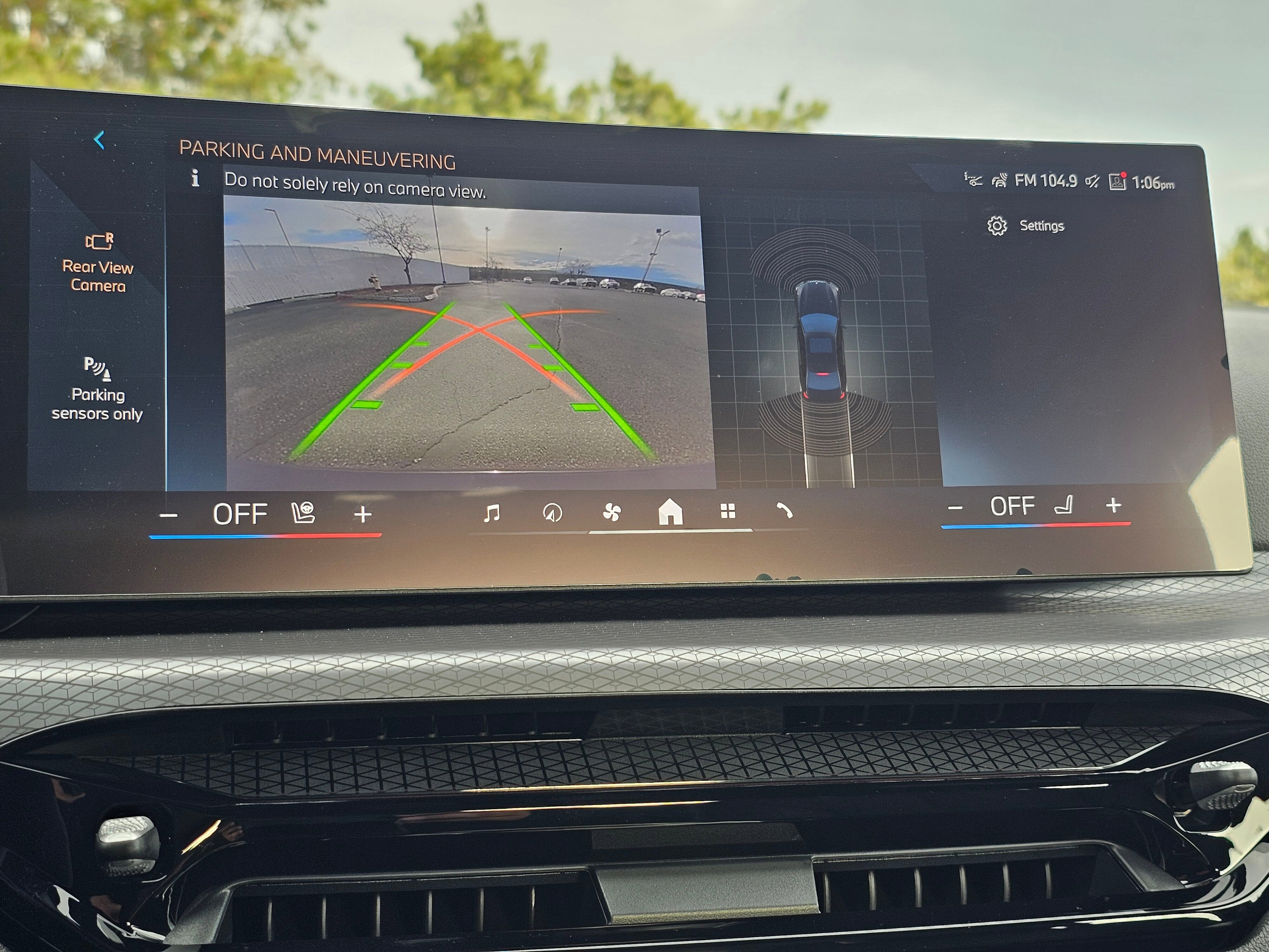 New 2026 BMW 330i xDrive Sedan w/ Premium Package image 20