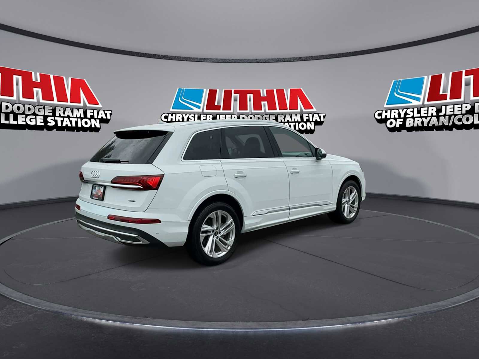 Used 2023 Audi Q7 3.0T Premium Plus image 8