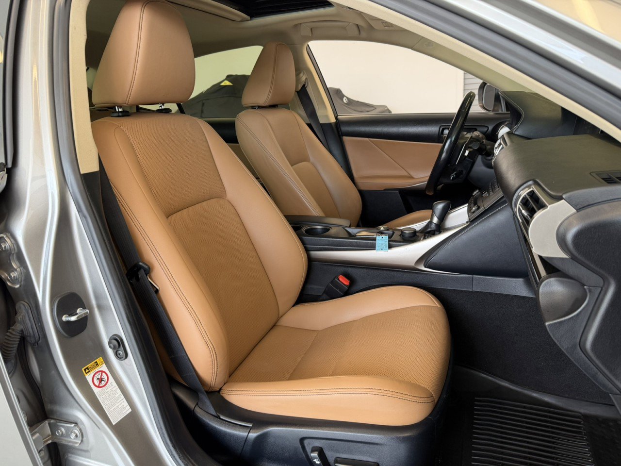 Used 2016 Lexus IS 200t RWD image 40