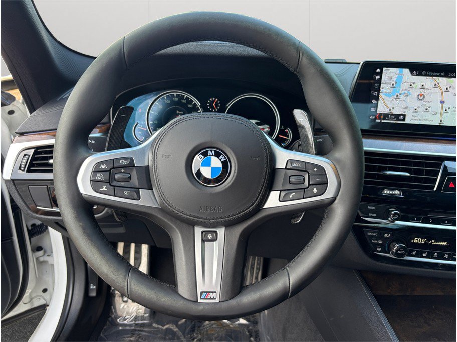 Used 2018 BMW M550i xDrive AWD/4WD image 28