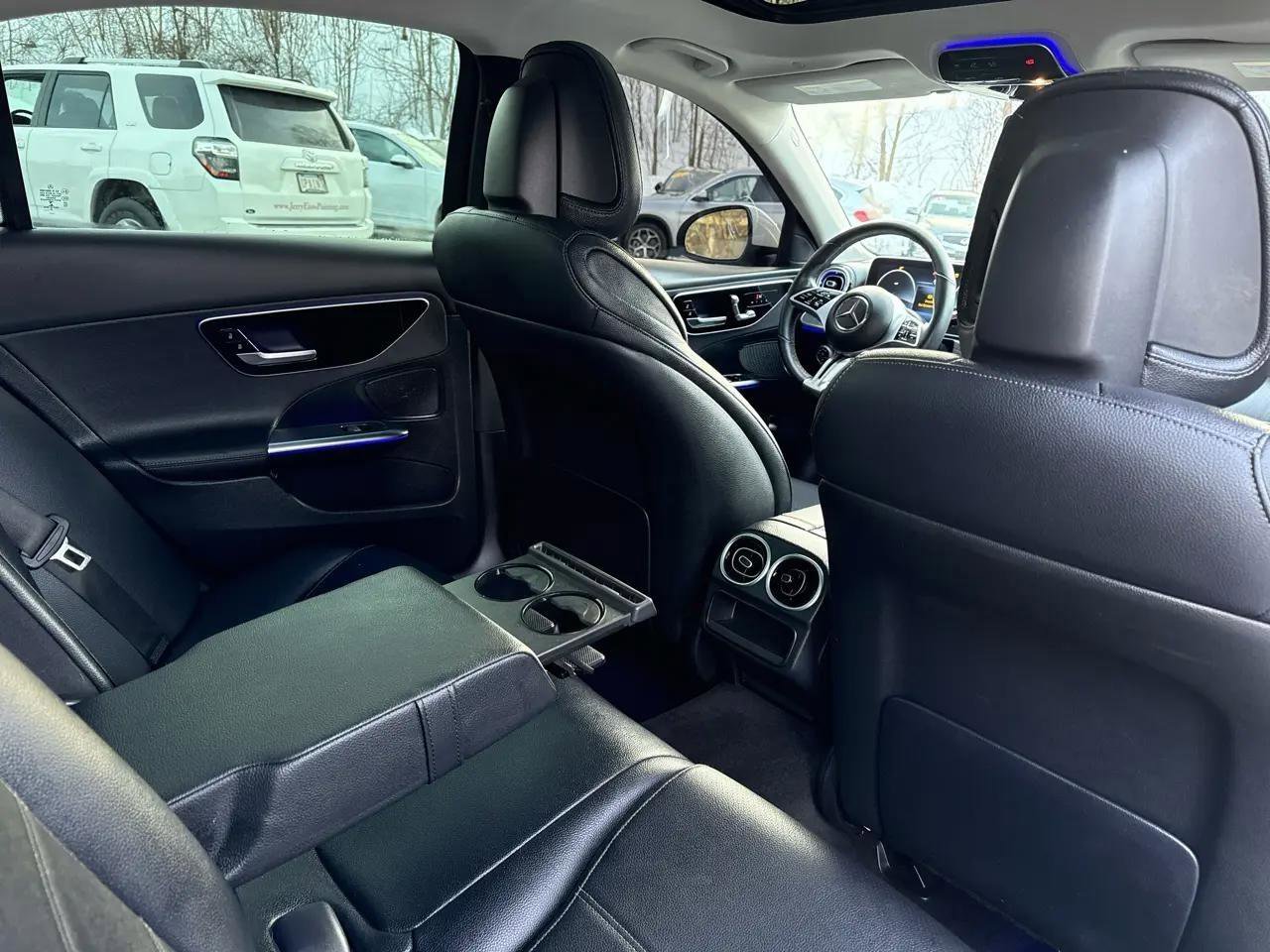 Used 2023 Mercedes-Benz C 300 4MATIC Sedan image 29