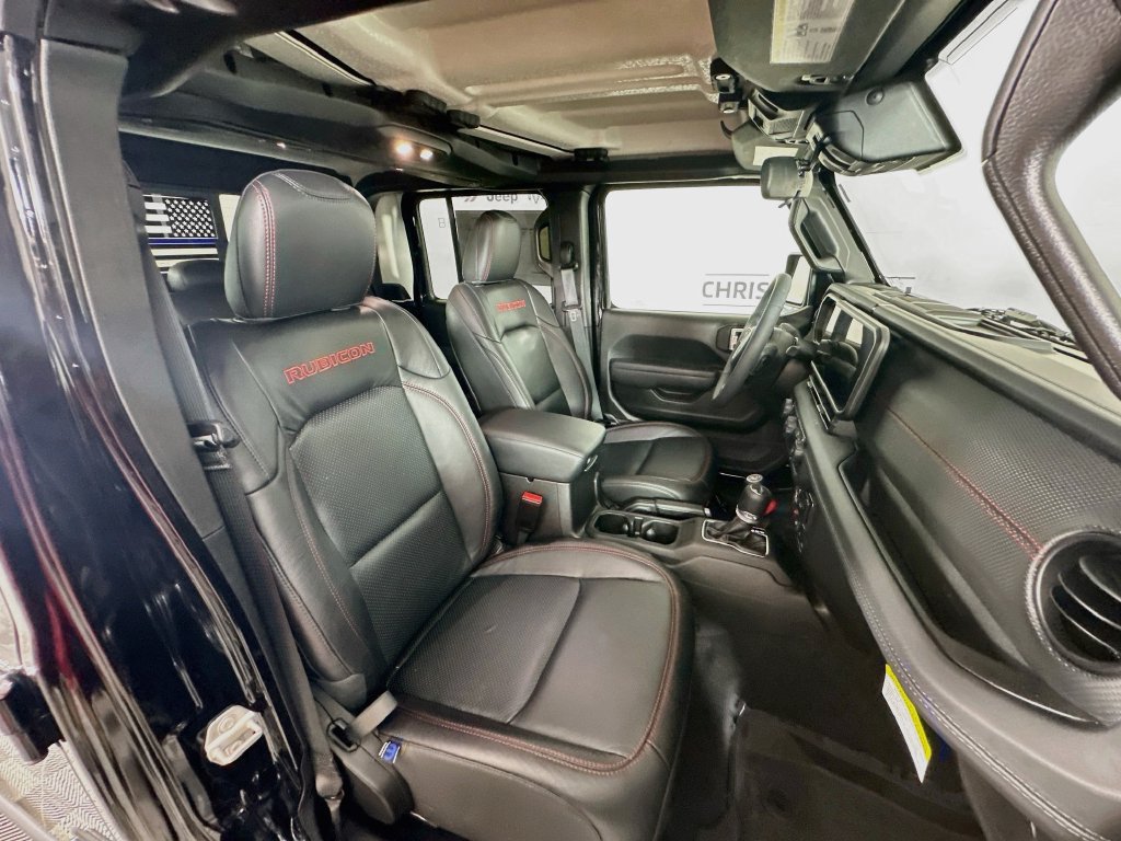 Used 2025 Jeep Gladiator Rubicon AWD/4WD image 30