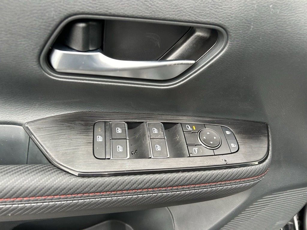 New 2025 Nissan Kicks SR w/ Illumination Package image 10