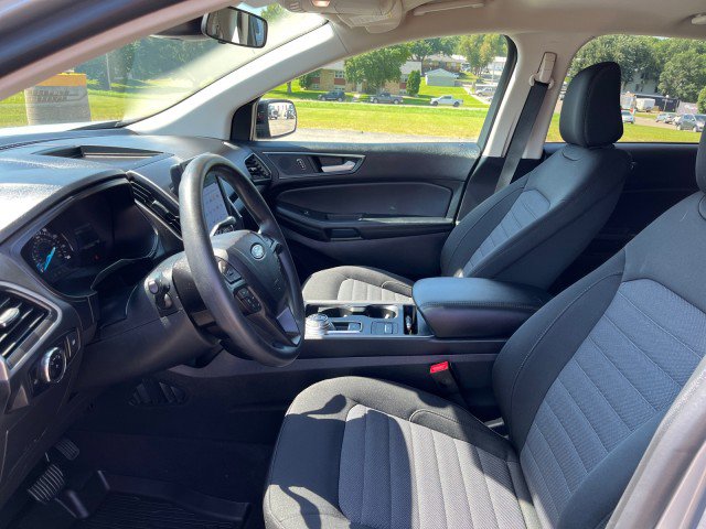 Used 2024 Ford Edge SE w/ Black Appearance Package image 10