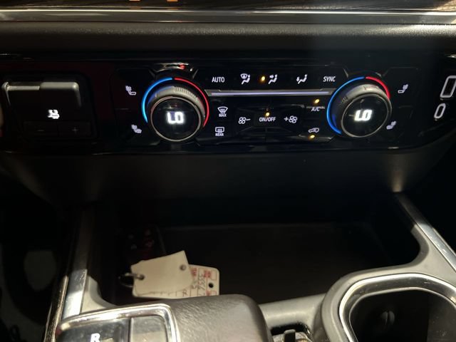 Used 2022 Chevrolet Silverado 1500 LT Trail Boss w/ LT Trail Boss Premium Package AWD/4WD image 17