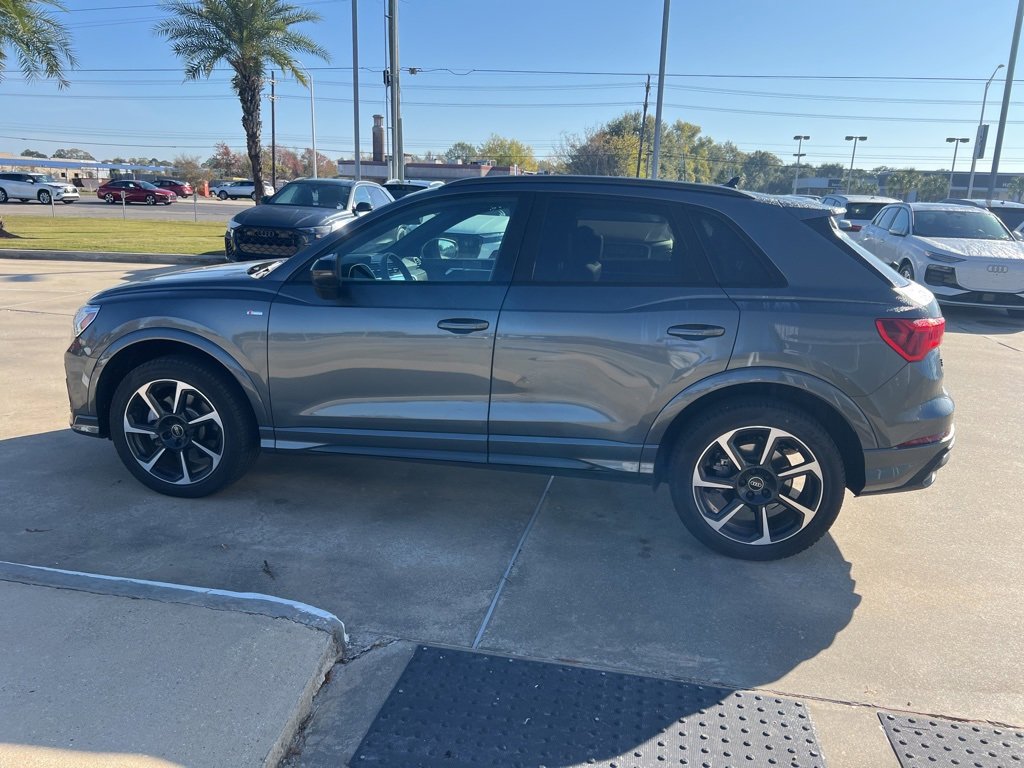 Used 2025 Audi Q3 2.0T Premium Plus w/ Premium Plus Package video 1