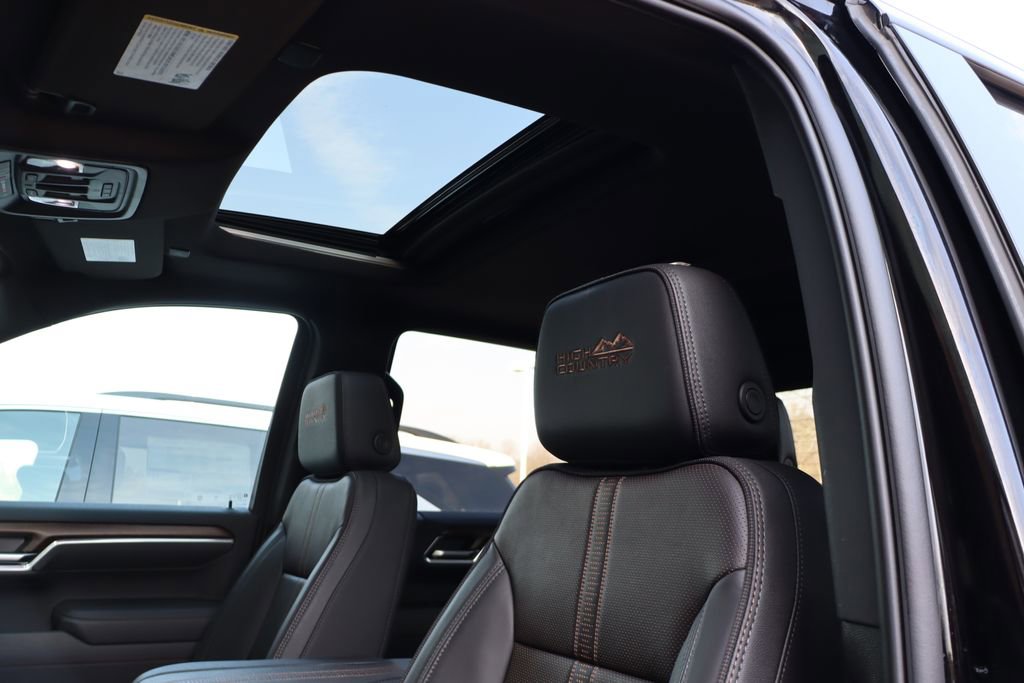 Used 2025 Chevrolet Silverado 1500 High Country w/ High Country Premium Package image 31