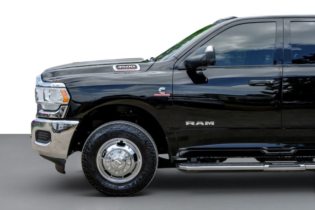 Used 2022 RAM 3500 Tradesman w/ Max Tow Package RWD image 10
