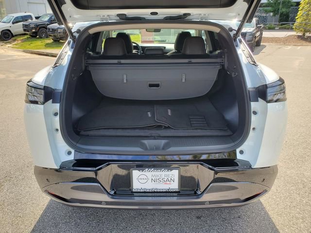 Certified 2025 Nissan Murano Platinum w/ Cargo Package AWD/4WD image 11