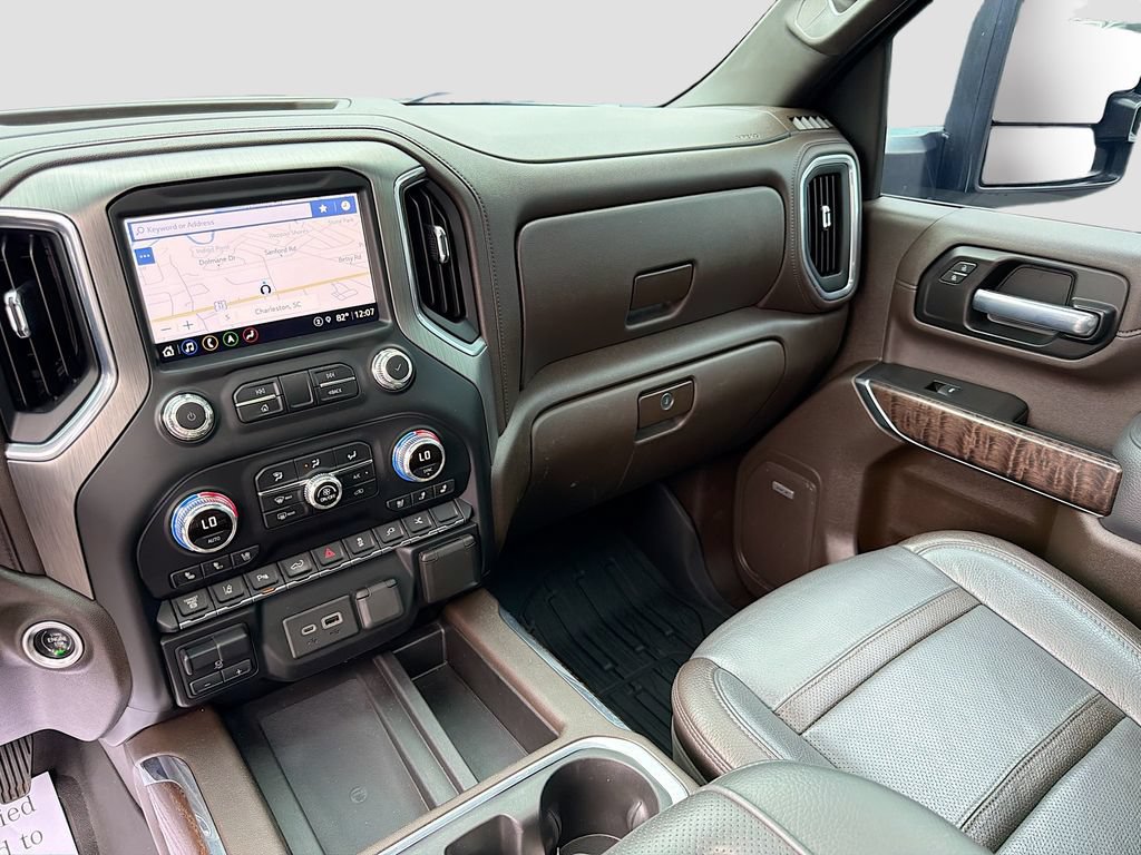 Used 2021 GMC Sierra 3500 Denali w/ Denali Ultimate Package AWD/4WD image 25