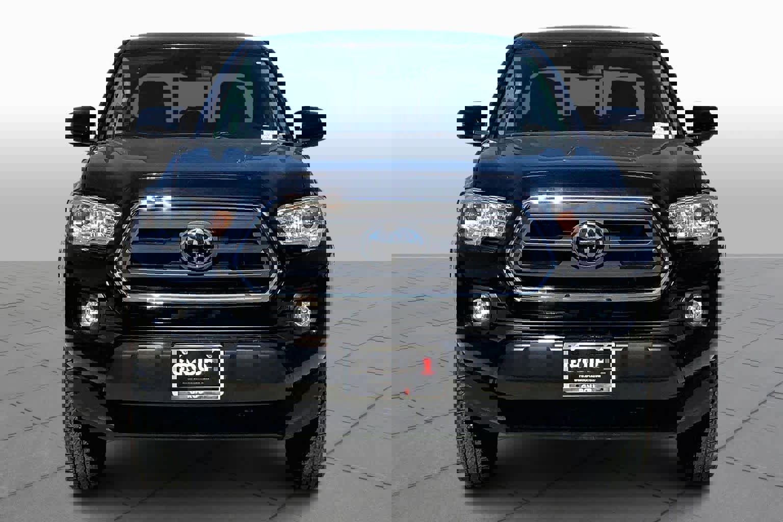 Used 2023 Toyota Tacoma SR5 image 4