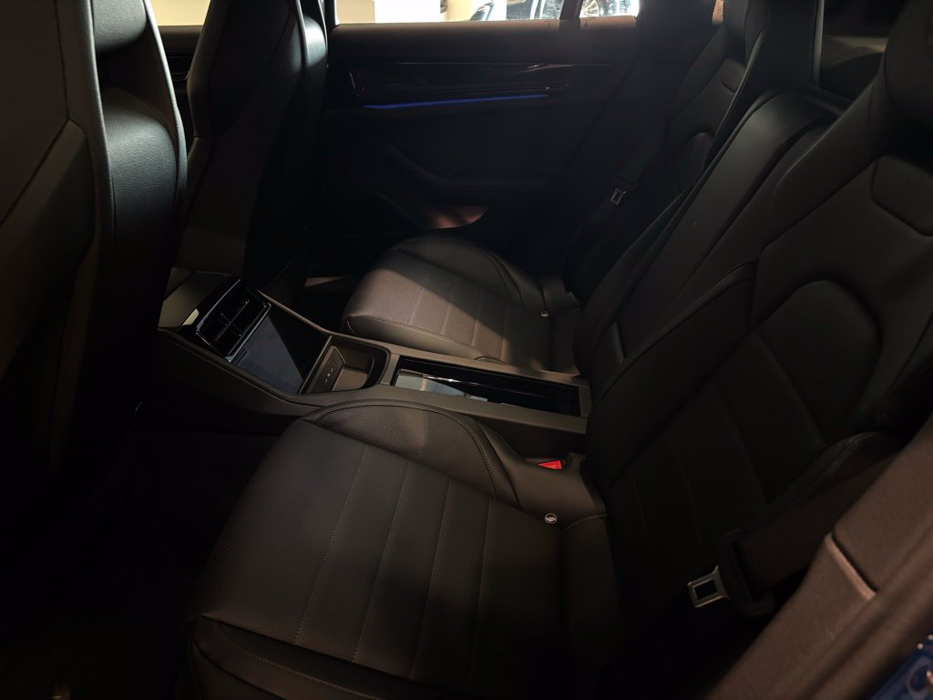 Certified 2026 Porsche Panamera RWD image 26