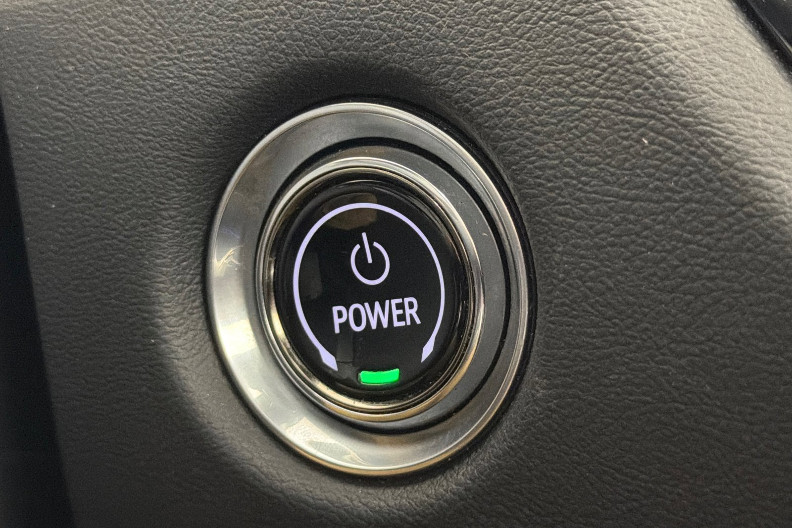 Used 2024 Cadillac Lyriq Luxury image 21