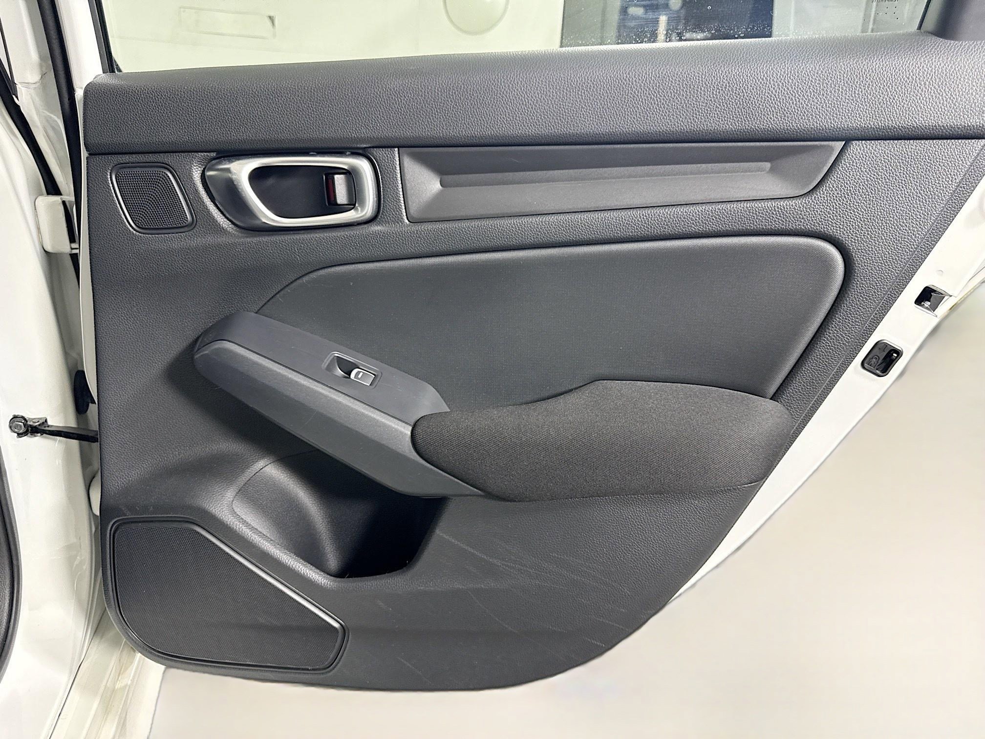 Used 2023 Honda Civic Sport image 28