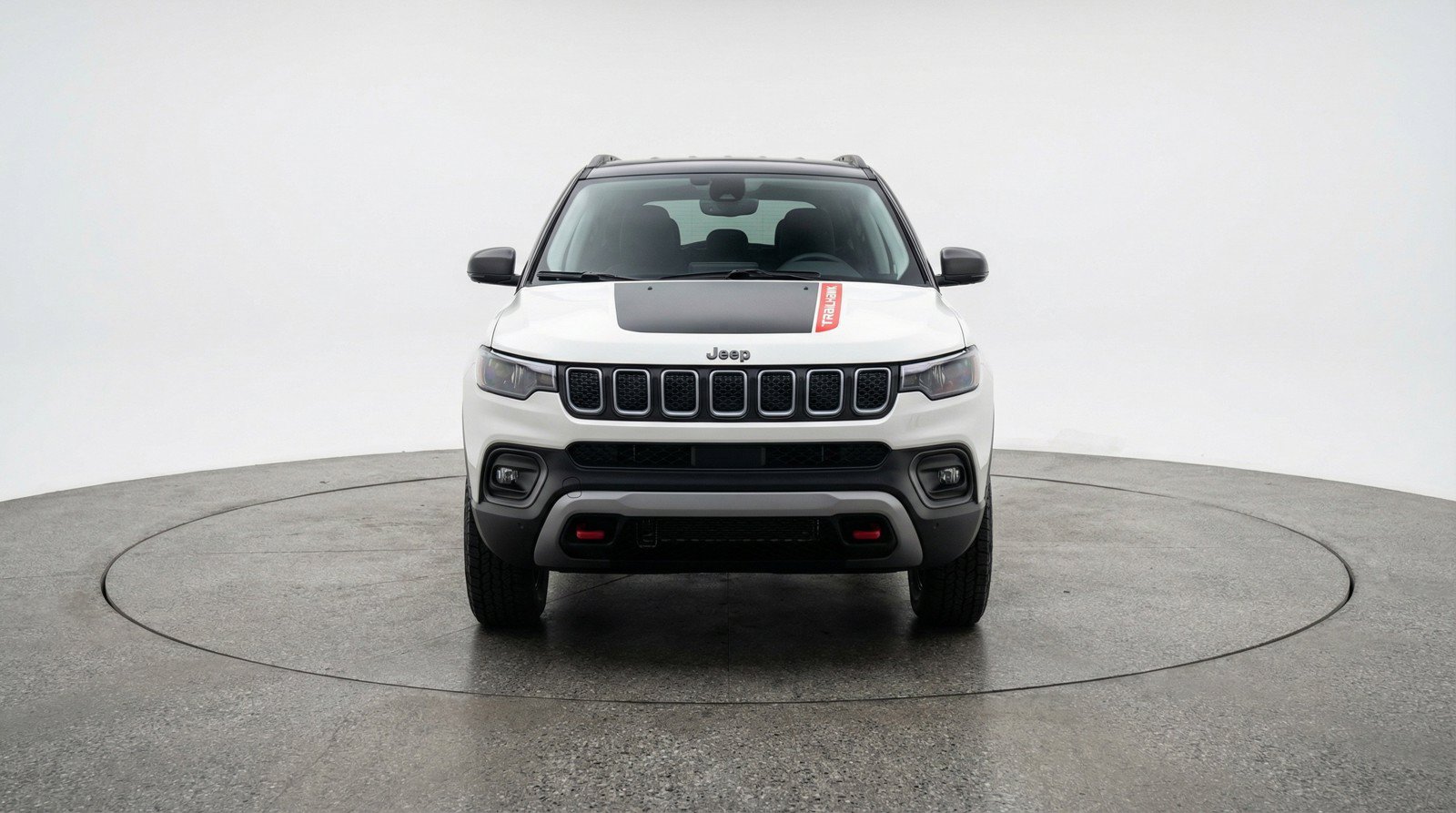 Used 2025 Jeep Compass Trailhawk AWD/4WD image 2