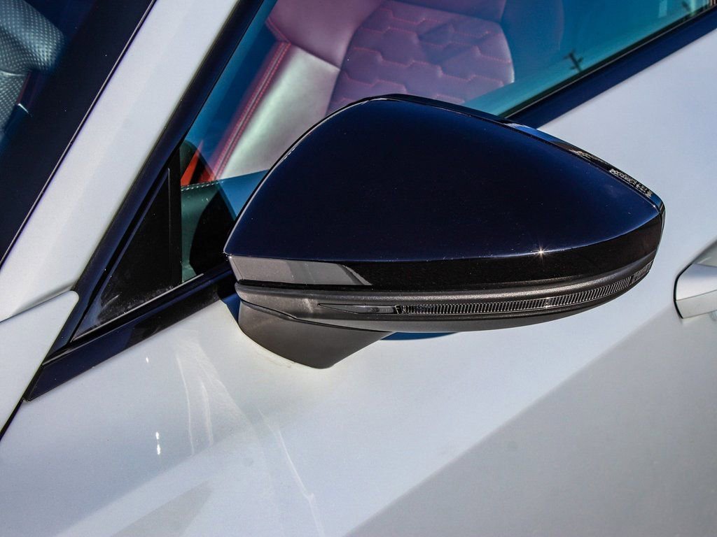 Used 2024 Audi e-tron GT Premium Plus image 48