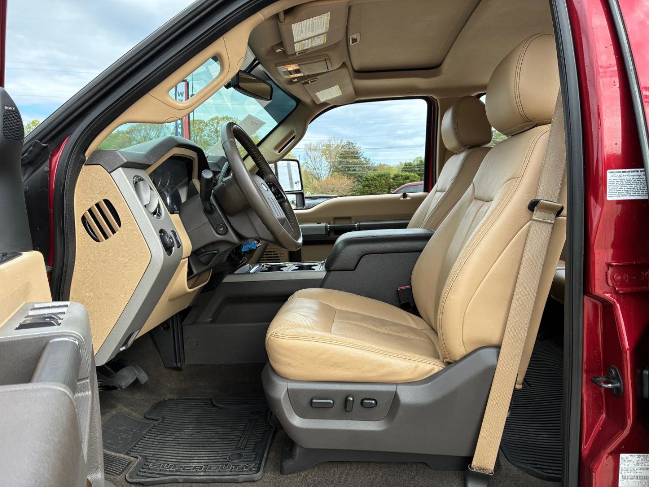 Used 2015 Ford F350 Lariat w/ Lariat Ultimate Package image 15