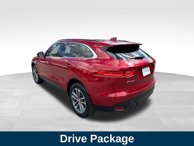 Used 2019 Jaguar F-PACE Premium image 3