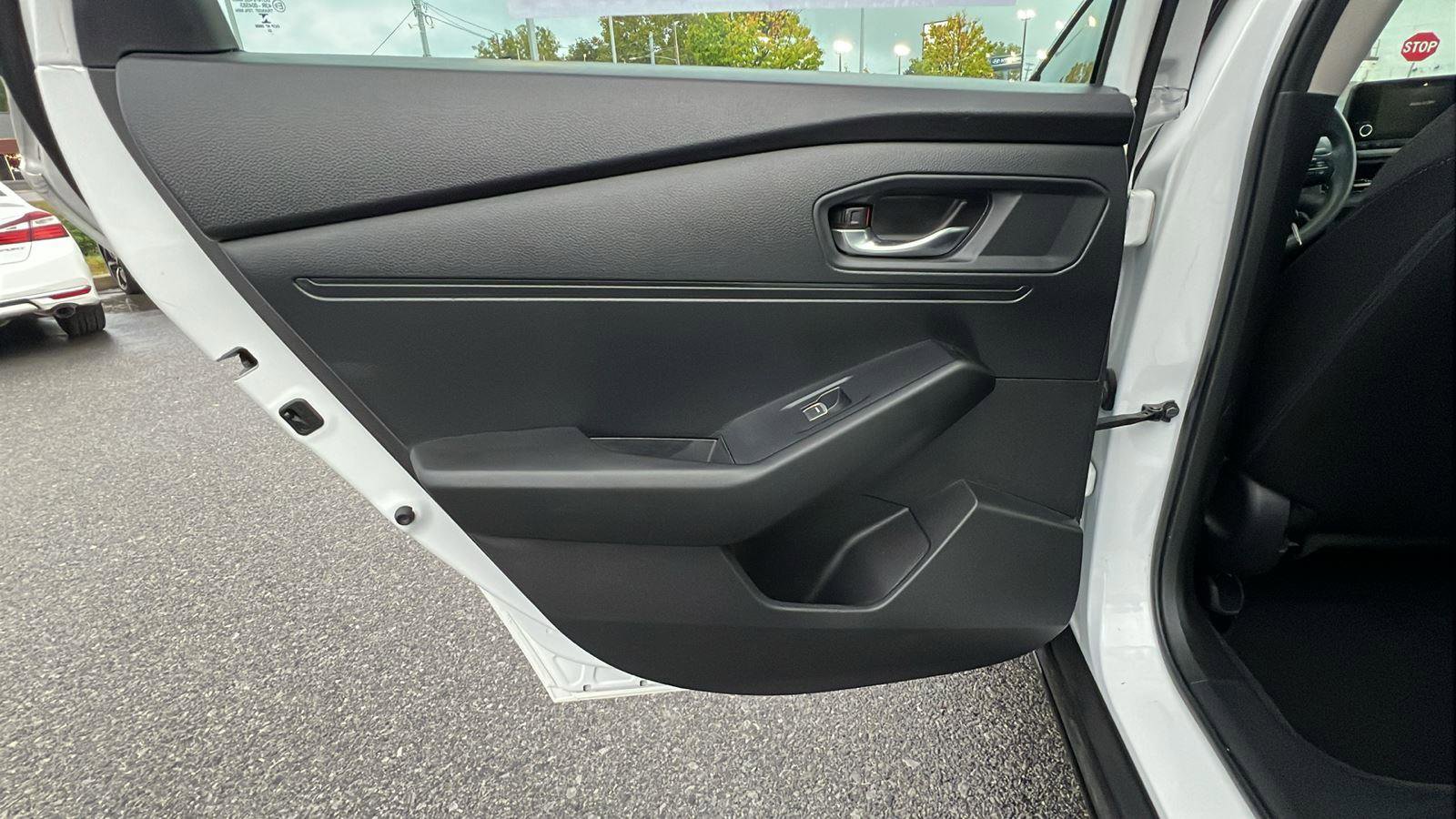 Certified 2023 Honda Accord EX image 17