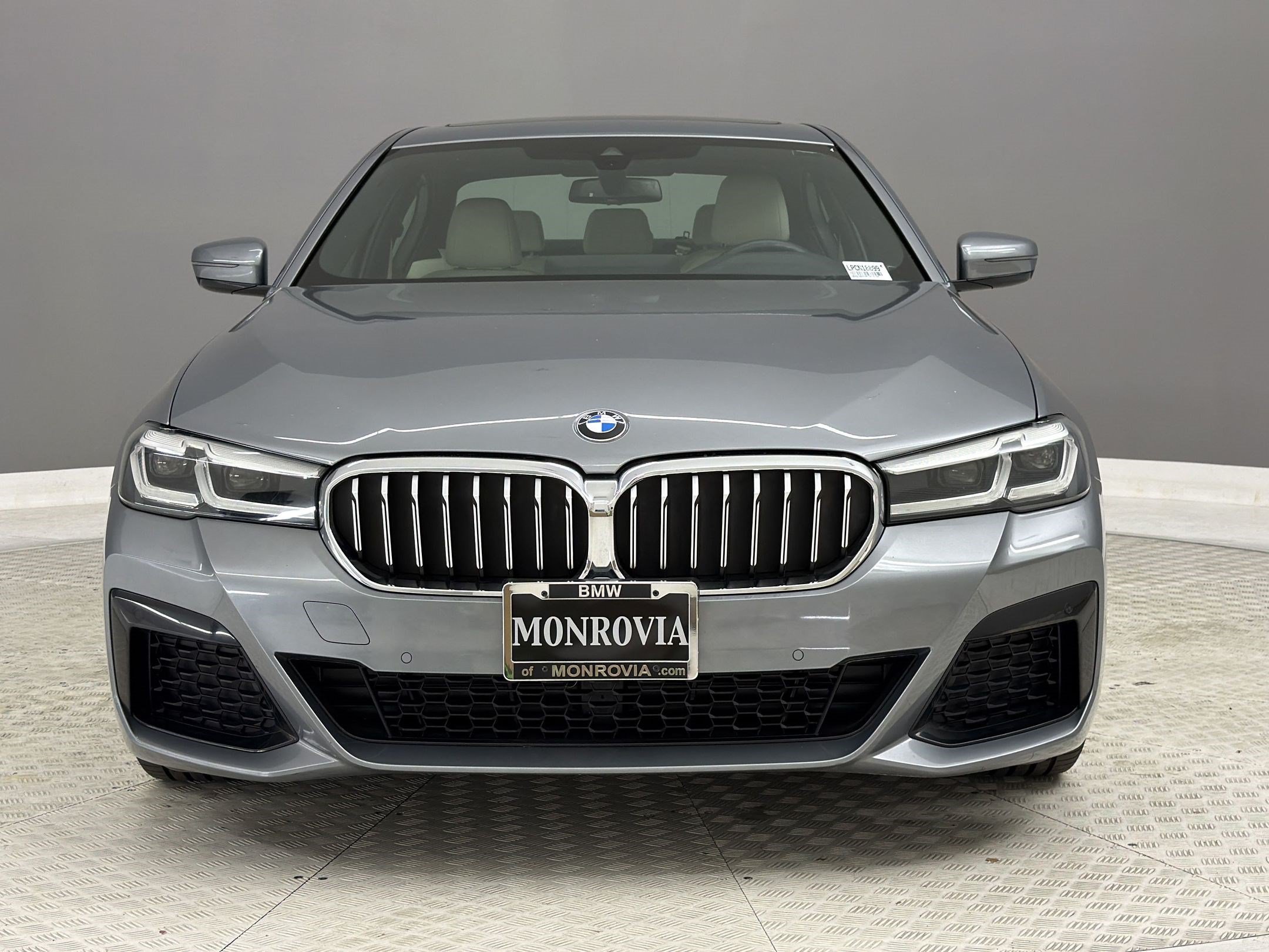 Used 2023 BMW 530i w/ M Sport Package RWD image 6