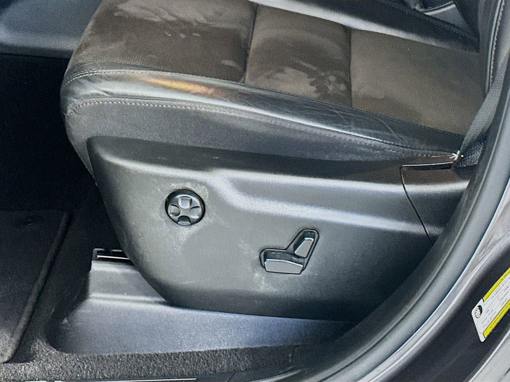 Used 2020 Jeep Grand Cherokee Altitude image 22