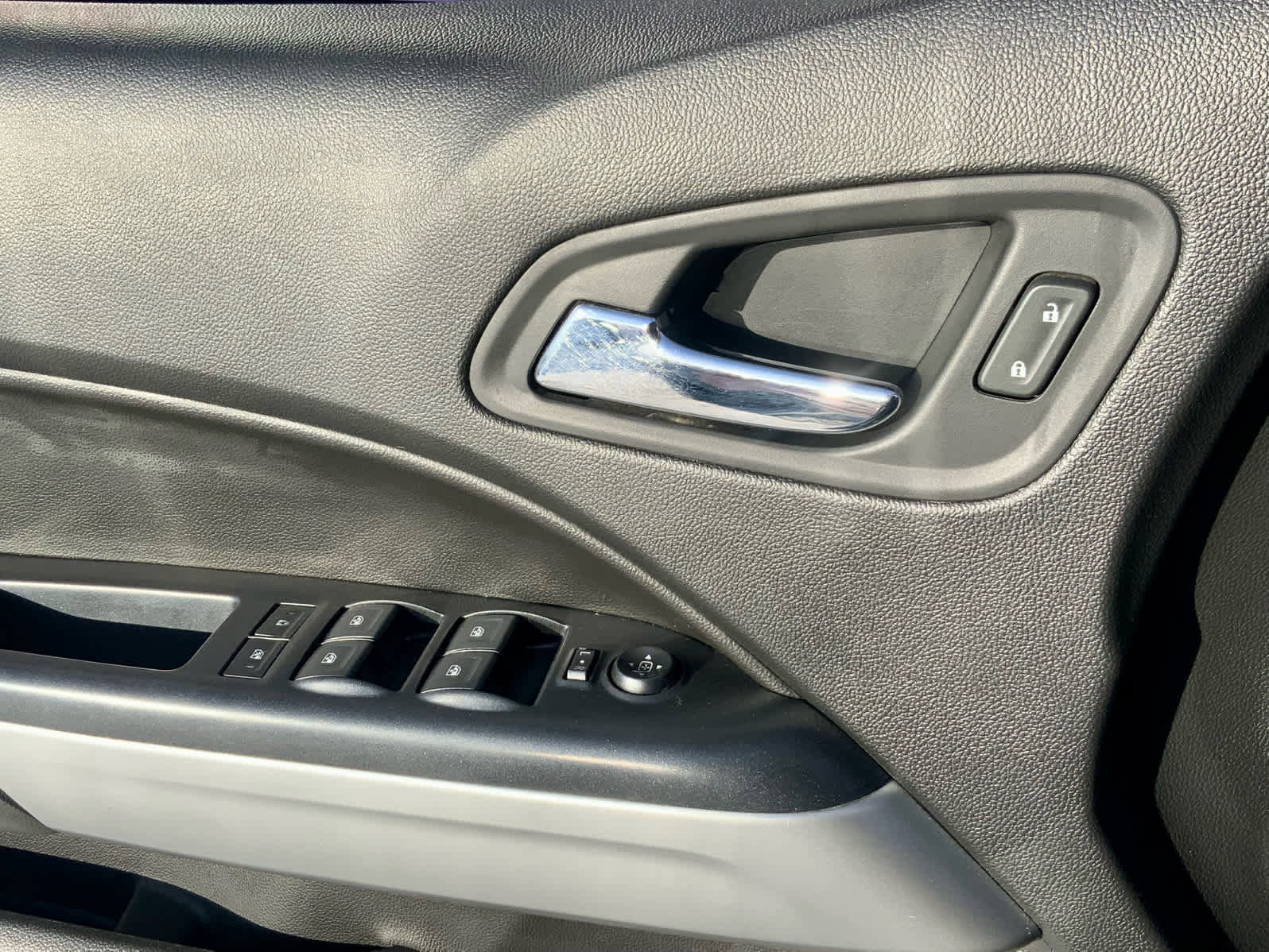 Used 2020 Chevrolet Colorado ZR2 image 48