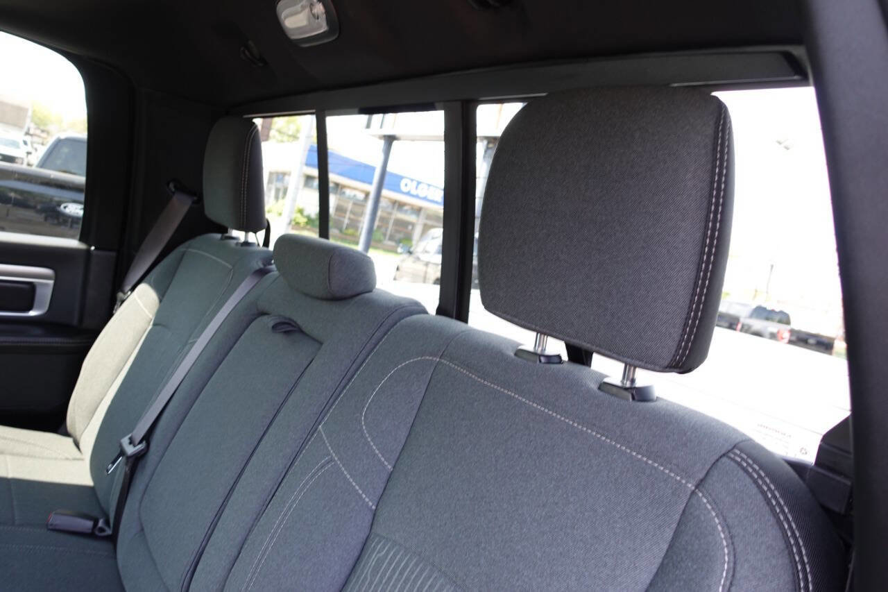 Used 2023 RAM 1500 Classic Warlock AWD/4WD image 27