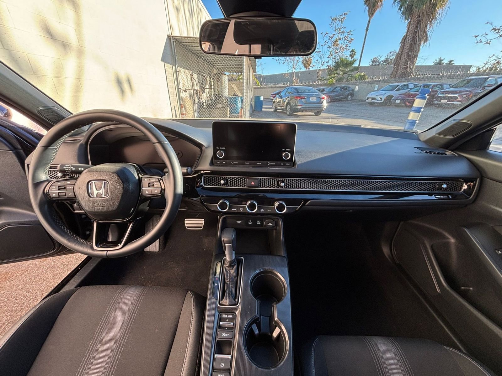 Used 2025 Honda Civic Sport image 33