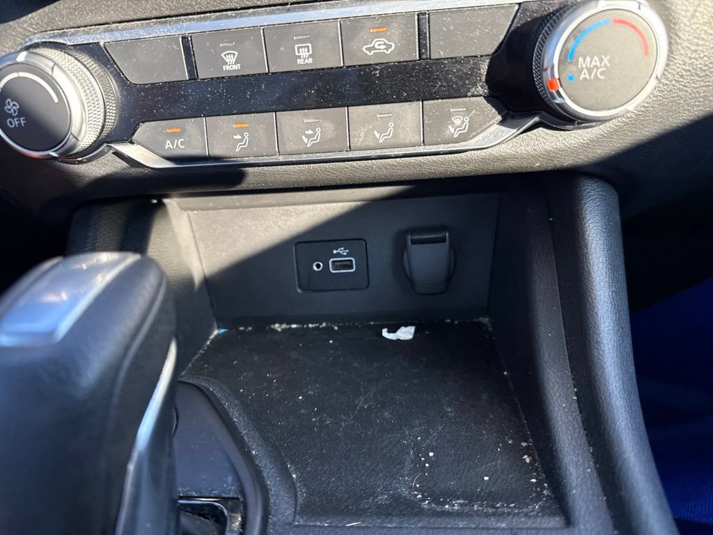 Used 2022 Nissan Sentra S FWD image 23