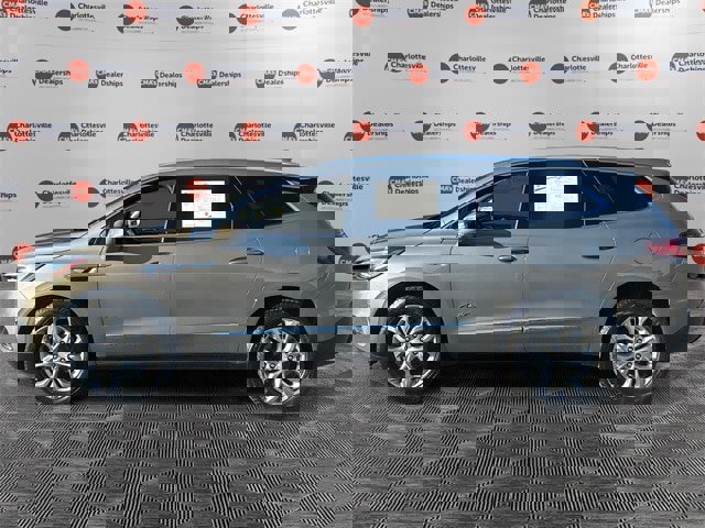 Used 2019 Buick Enclave Avenir w/ Avenir Technology Package image 2