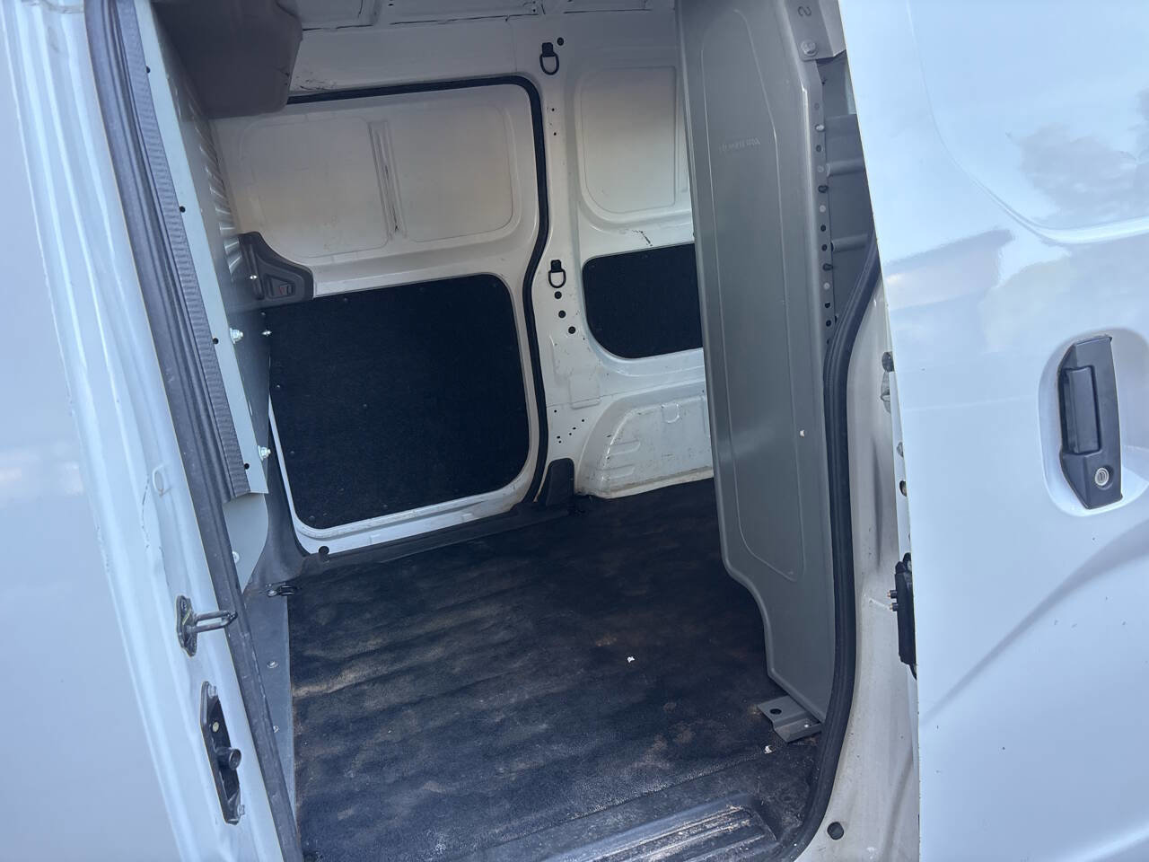 Used 2021 Nissan NV200 SV w/ Back Door Glass Package image 13